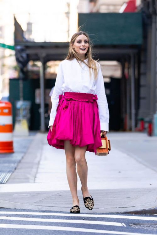 Olivia Palermo seen in White and Pink Outfit Out in New York 06/29/2021 4
