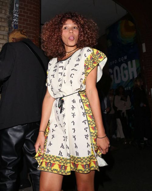 Izzy Bizu attends Van Gogh Immersive Experience Private View in London 08/03/2021