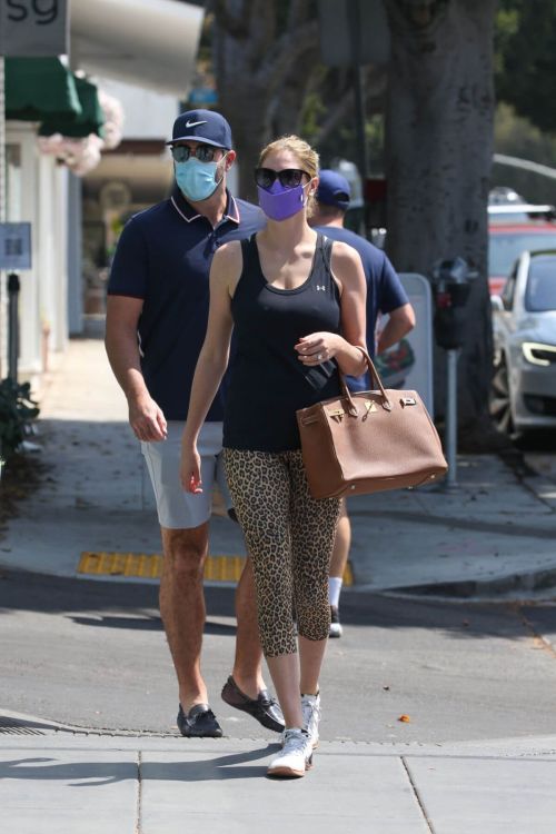 Kate Upton and Her Husband Justin Verlander Out in Santa Monica 08/03/2021 10