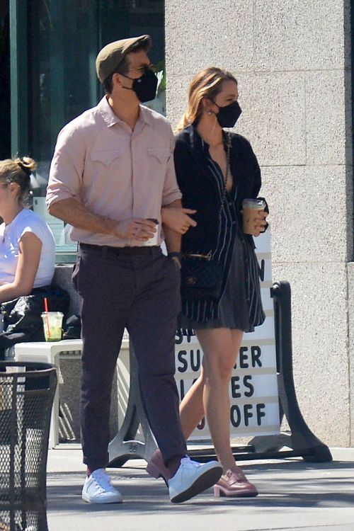 Blake Lively and Ryan Reynolds Day Out in New York 09/26/2021 6