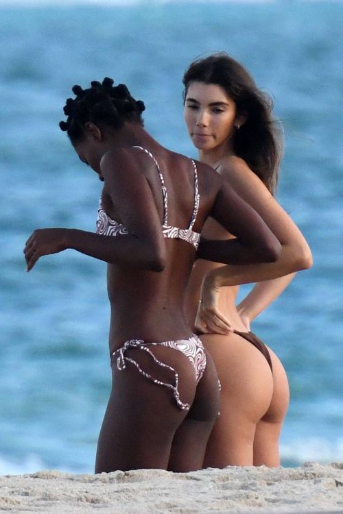 Cindy Mello and Sym Simma at Bikini Photoshoot in Miami 11/14/2021 13