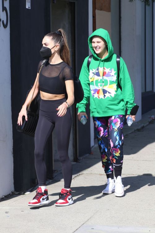 Jenna Johnson and JoJo Siwa Leaves Dance Practice in Los Angeles 11/05/2021 1