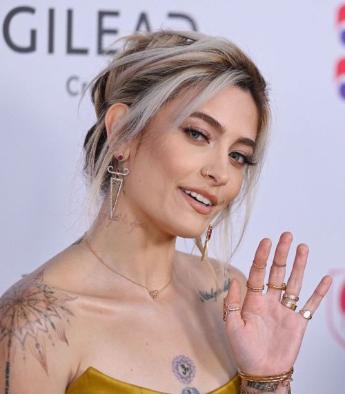 Paris Jackson arrives at Elizabeth Taylor Ball to End Aids in West Hollywood, Sep 2022 3