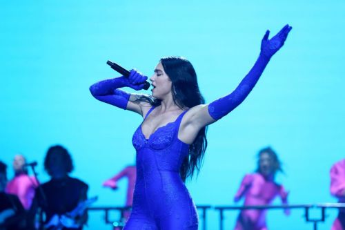 Dua Lipa Performs at 2022 Spark Arena in Auckland 9