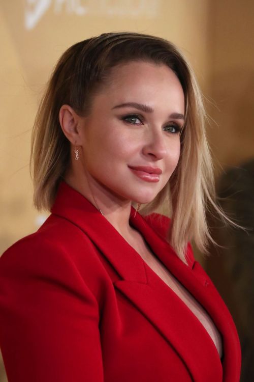 Hayden Panettiere arrives at amfAR Gala Los Angeles 2022 in West Hollywood 1