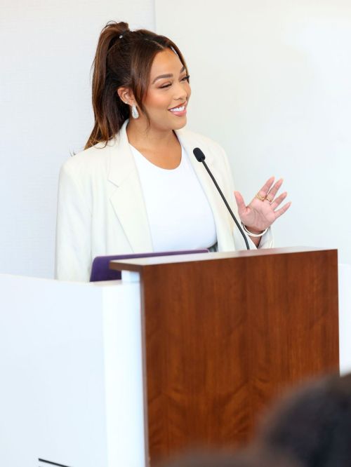 Jordyn Woods attends Brunchin with Black Girl Sunscreen Conference in Los Angeles, Sep 2022 5