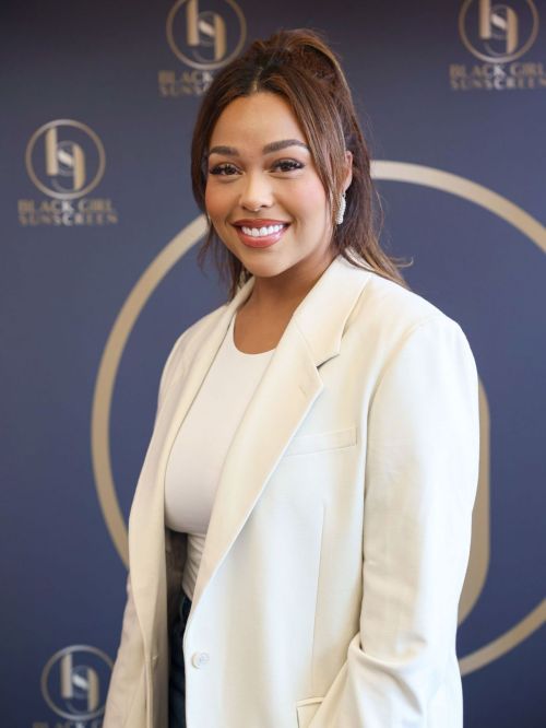 Jordyn Woods attends Brunchin with Black Girl Sunscreen Conference in Los Angeles, Sep 2022 6