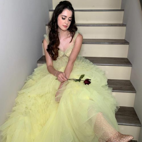 Laura Marano seen in Light Green Stylish Dress in Instagram Photos, Nov 2022 1