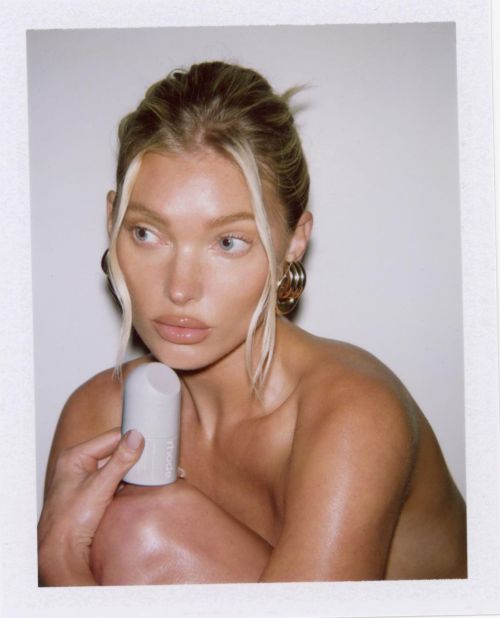 Elsa Hosk promotes Rhode Peptide Glazing Fluid During Photo Shoot, Feb 2023 1