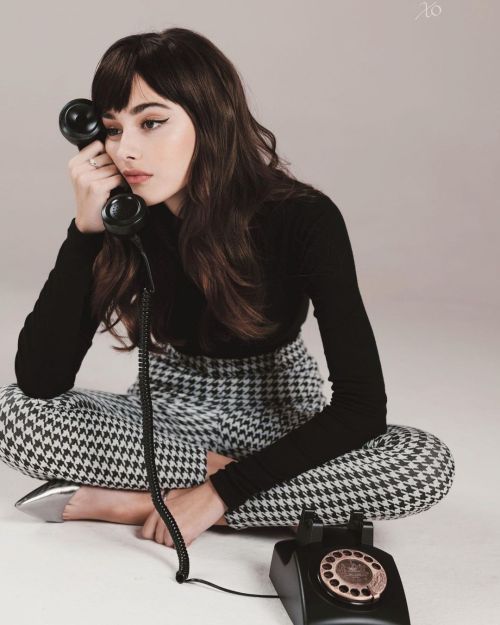 Julia Butters Cover Photo Shoot for BLOOM XO Magazine, Feb 2023 1