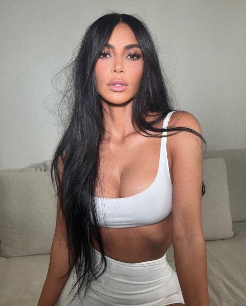 sexy photos Kim Kardashian