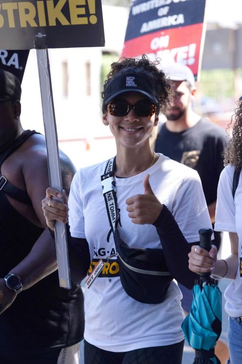 Alexandra Shipp at SAG-AFTRA and WGA Strike in Los Angeles 2