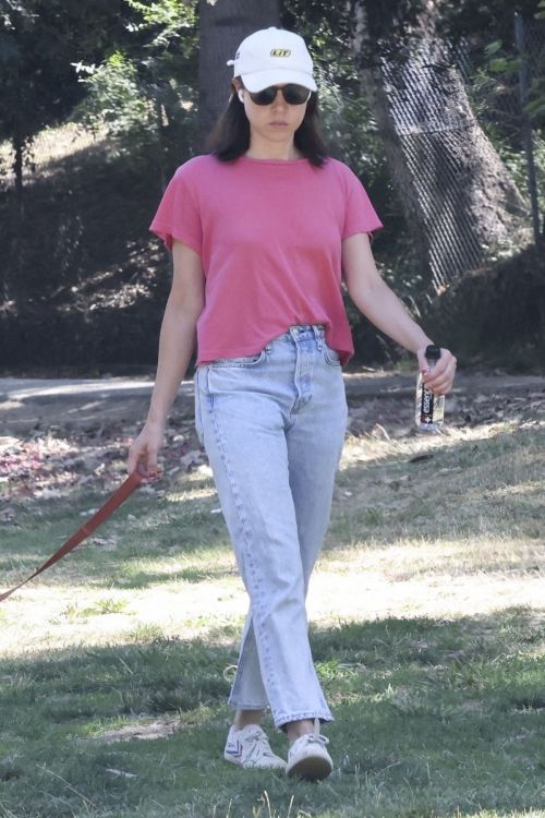 Aubrey Plaza Out with Her Dog in Los Feliz 3