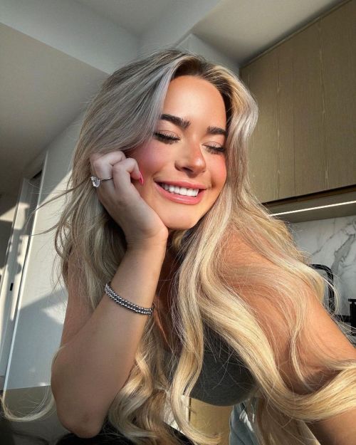 Emily Elizabeth Adorable Instagram Snaps 2