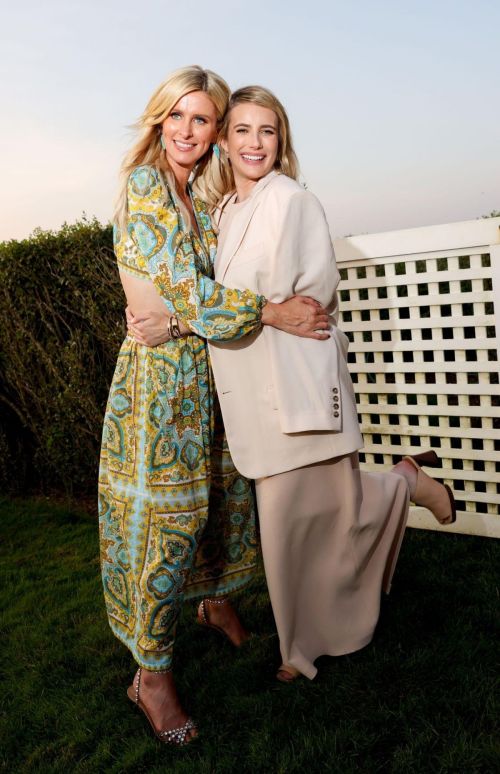 Emma Roberts and Nicky Hilton at Tod Hamptons Dinner 5