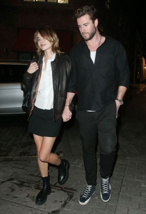 Gabriella Brooks Dinner Outing in London with Liam Hemsworth 07/14/2023 1