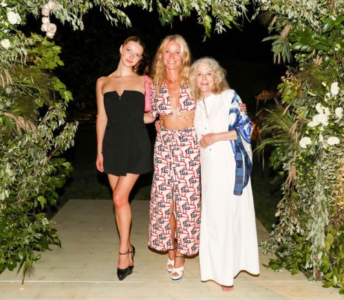 Gwyneth Paltrow and Apple Martin at Goop, Gucci, and Elizabeth Saltzman Host an Intimate Dinner in the Hamptons 07/15/2023 1
