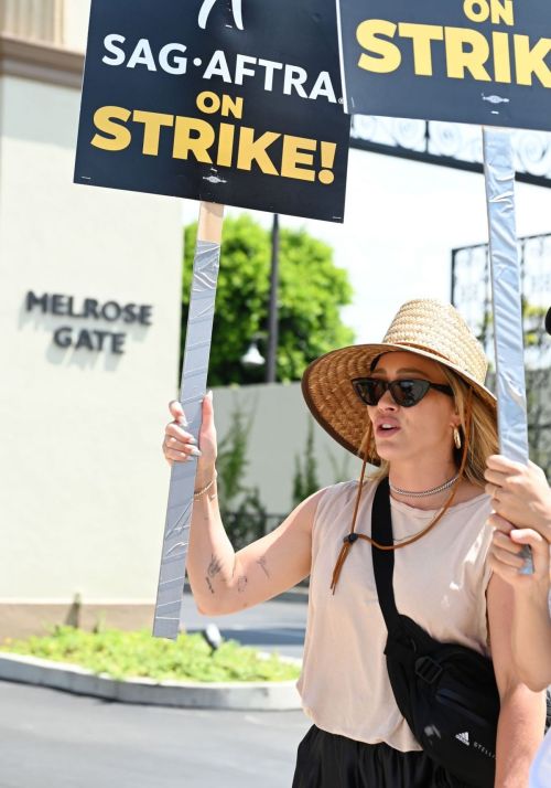 Hilary Duff at SAG-AFTRA Actors Union Strike 06/17/2023 1