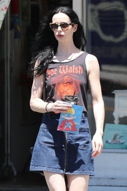 Krysten Ritter Out in Los Angeles 4