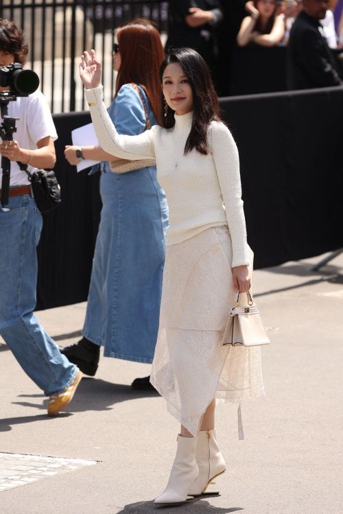 Li Qin Shines in High Neck White Dress and Long Boots at Fendi Haute Couture Spring/Summer 23/24 Show 2