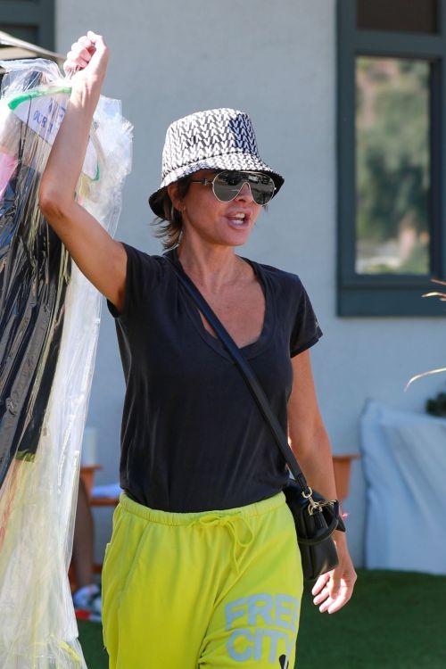 Lisa Rinna Out and About in Bel Air 5