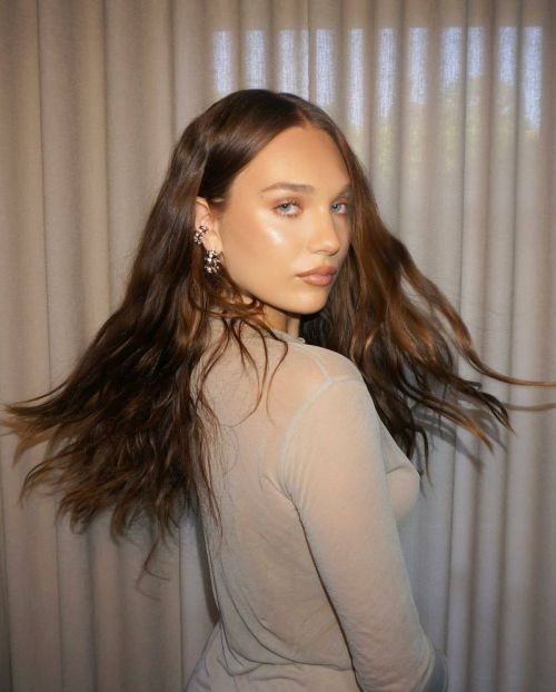 Maddie Ziegler Givenchy Event Portraits July 2023 4