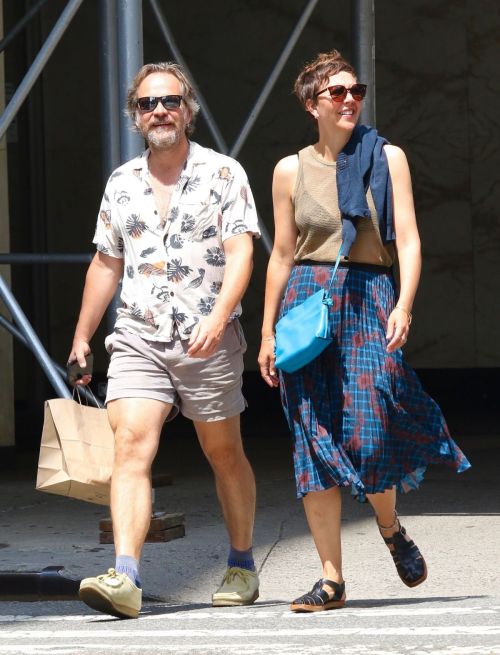 Maggie Gyllenhaal and Peter Sarsgaard Out in New York 1