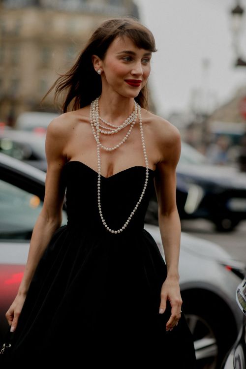 Mary Leest Attends Stephane Rolland Haute Couture Show in Paris 07/04/2023