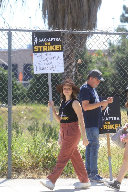 Milana Vayntrub Stands in Solidarity at SAG Strike 2