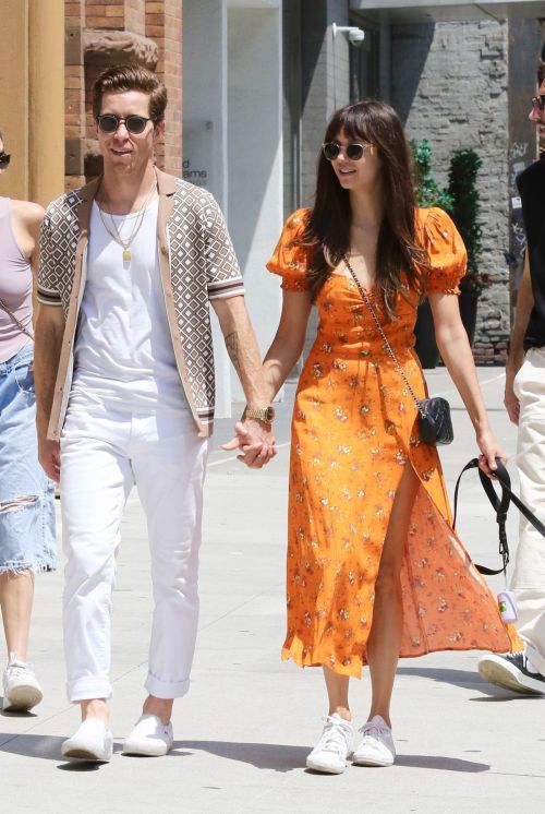 Nina Dobrev and Shaun White out with their dog in New York 07/15/2023 4