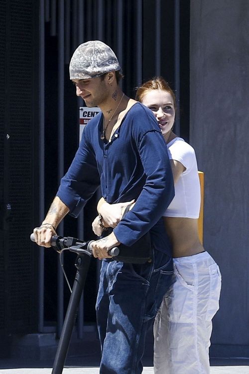 Sophia Piccirilli and Anwar Hadid out in Studio City 07/14/2023 6