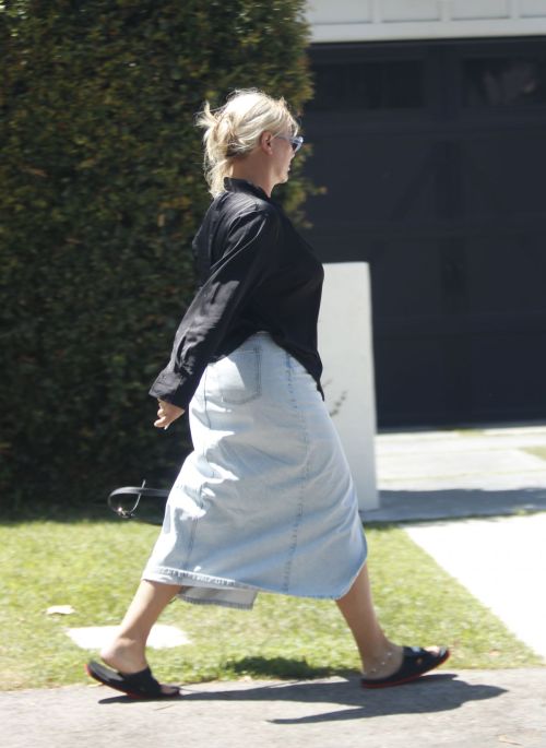 Billie Lee Leaving Tom Sandoval House 2