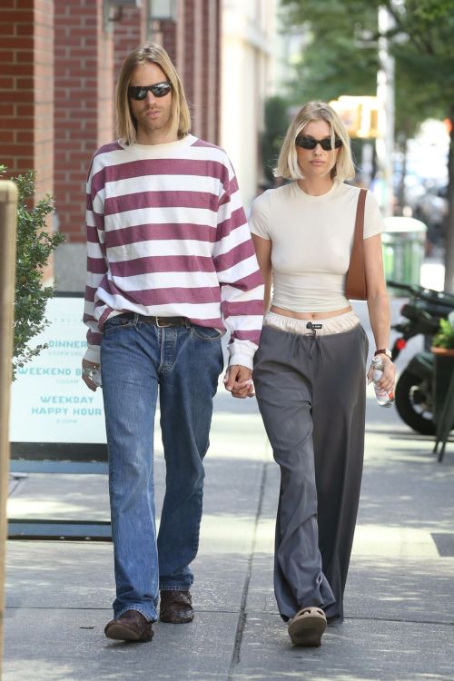 Elsa Hosk and Tom Daly Spotted in New York 3