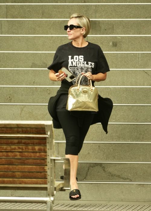 Fifi Box Arrives at Pilates Class in Melbourne 08/04/2023 3