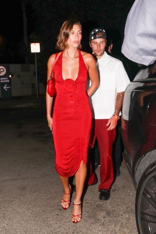 Hailey and Justin Bieber Leave The Nice Guy in West Hollywood 08/04/2023