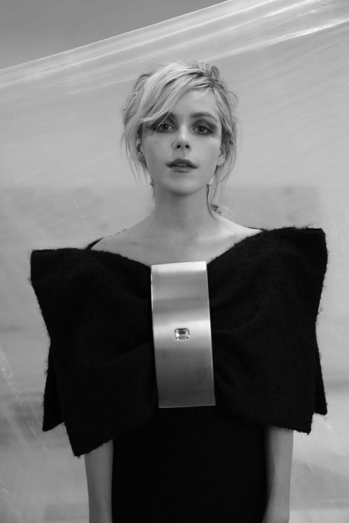 Kiernan Shipka for Contentmode Magazine August 2023 12