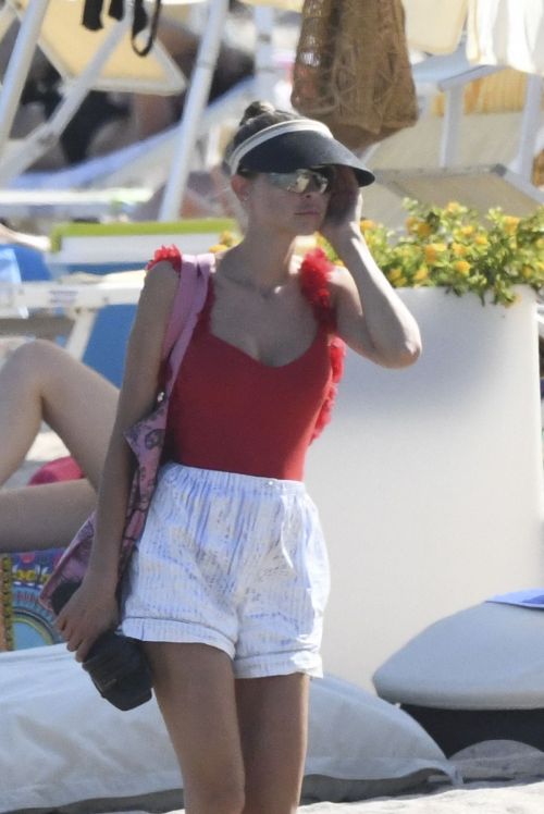 Lilly Becker and Sandy Meyer Wolden at a Beach in Sardinia 1