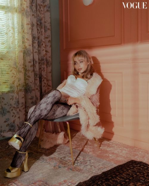 Sabrina Carpenter for Vogue Philippines 4