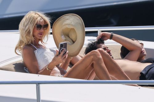 Victoria Silvstedt on a Yacht in Saint Tropez 07/29/2023 2