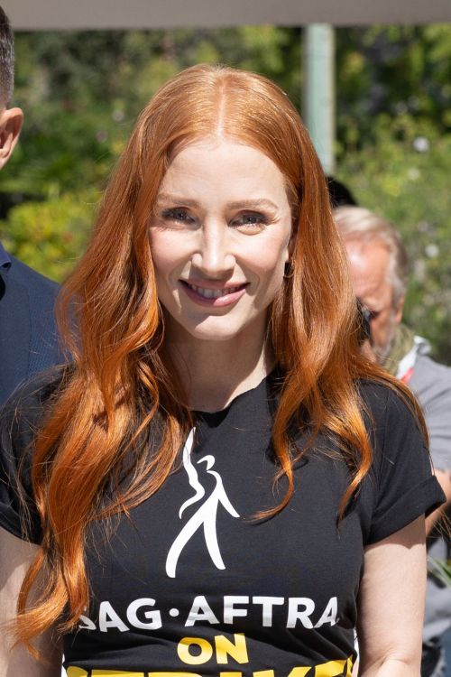 Jessica Chastain Venice Departure from Excelsior Hotel Pier 09/08/2023 3