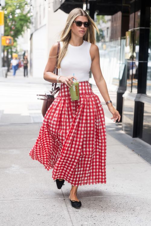 Sofia Richie Out at NYFW in New York 09/08/2023 3