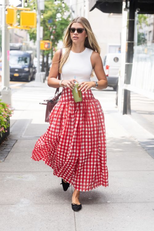 Sofia Richie Out at NYFW in New York 09/08/2023 5