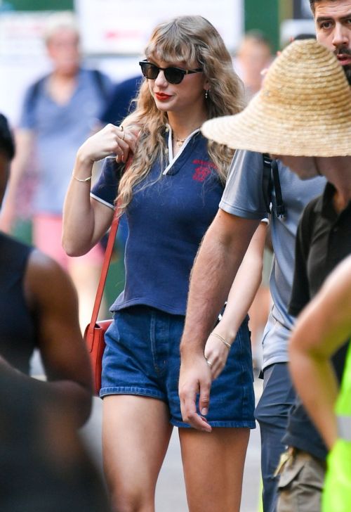 Taylor Swift Out and About in NYC 09/06/2023 1