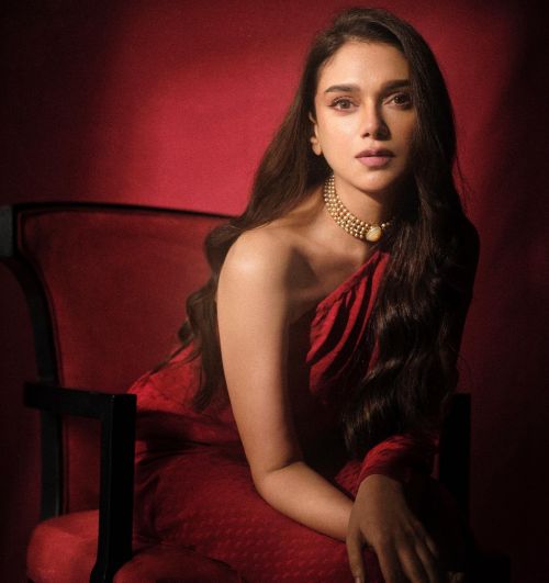 Aditi Rao Hydari Shines in Sabyasachi Off-Shoulder Dress 1