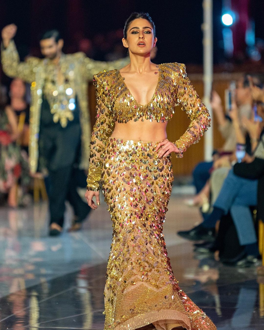 Sara Ali Khan JIO World Plaza 2023 Ramp Walk