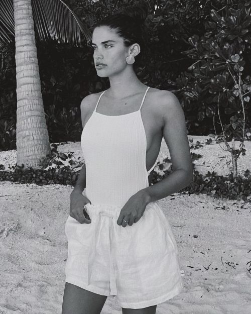 Sara Sampaio Stuns in White Swimsuit on Beach