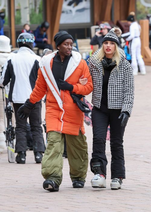 Anitta and Lele Pons Day Out in Aspen Adventure 1