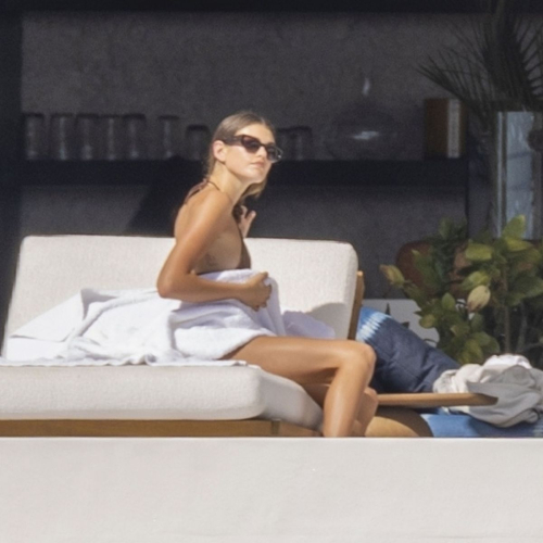 Cindy Crawford and Kaia Gerber on Vacation in Los Cabos 6