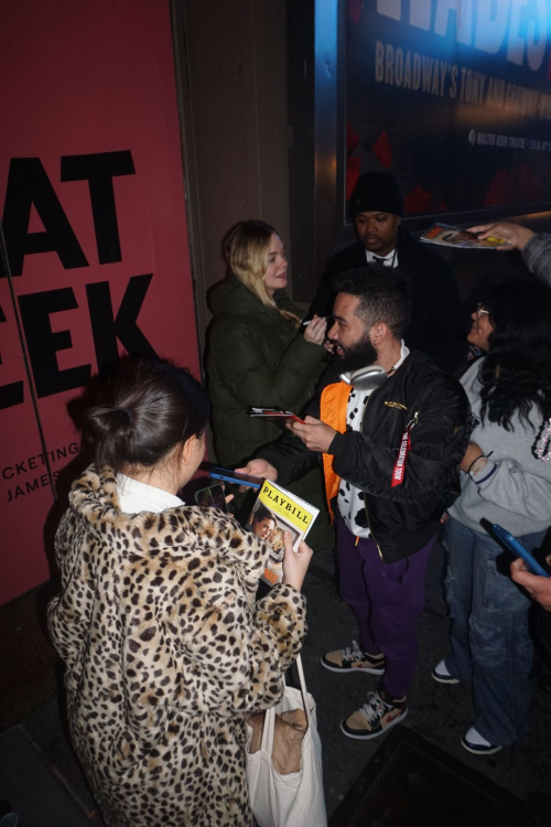 Elle Fanning Signing Autographs Outside Hayes Theatre, Manhattan 1