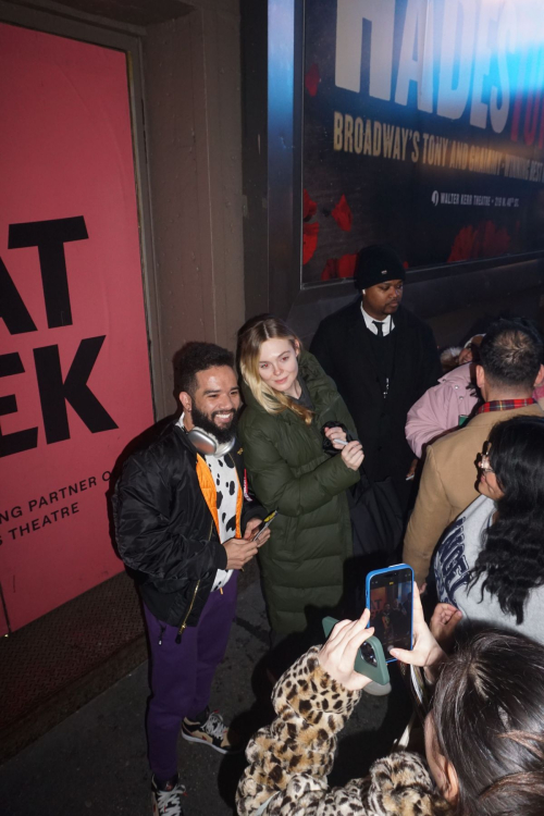 Elle Fanning Signing Autographs Outside Hayes Theatre, Manhattan 2